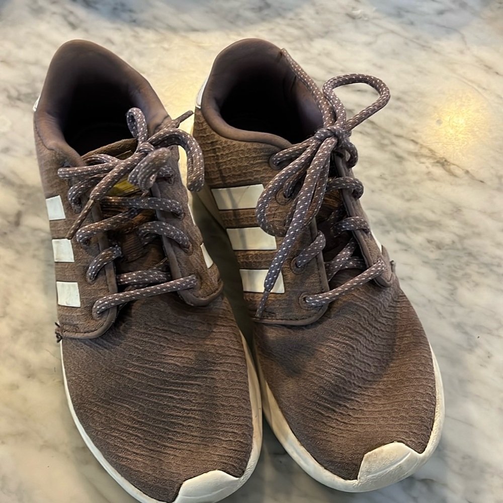 Adidas sneaker
